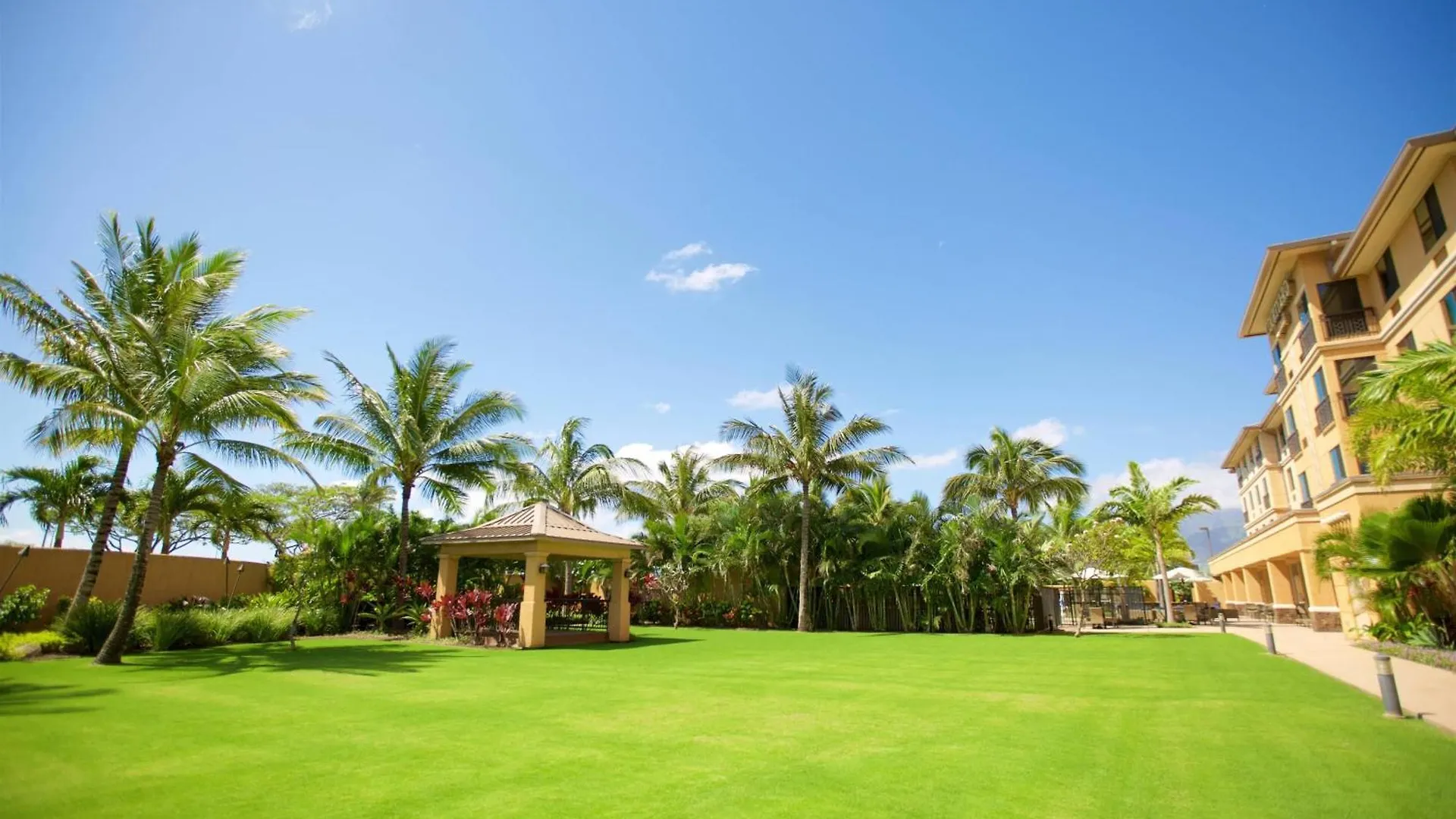 Courtyard By Marriott Maui Kahului Airport Hotel 3*,